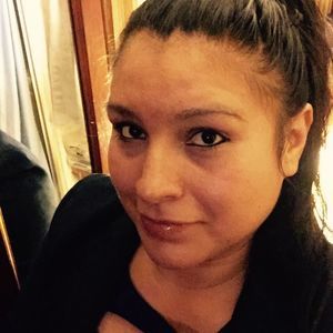 Meet your Posher, Alicia